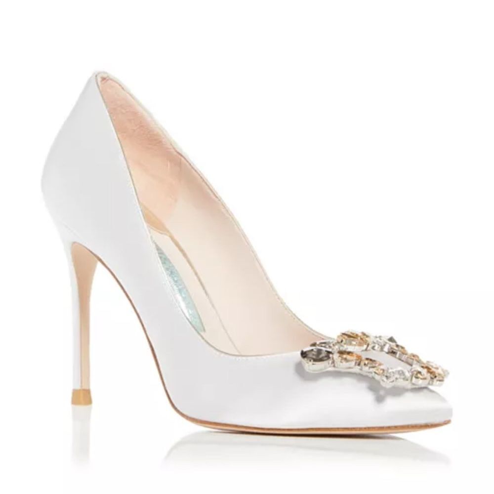 Sophia Webster Margaux Embellished Pointed Toe Pumps in Ivory Satin, New,Size 38 - Picture 2 of 16